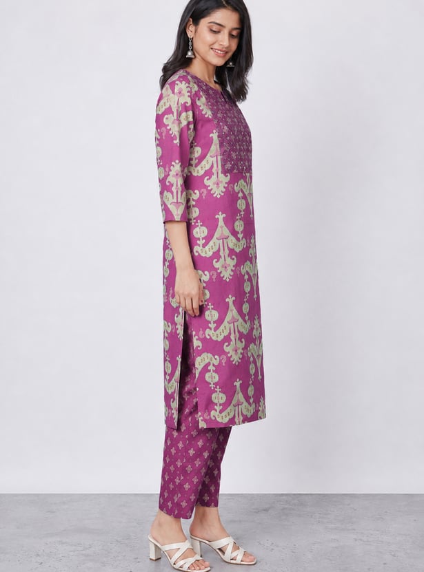 Women's Ethnic Motif Printed Kurta Set with Straight Pants - Image 3